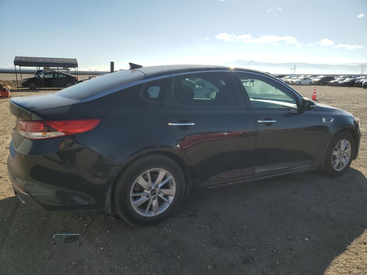2017 Kia Optima - Image 3