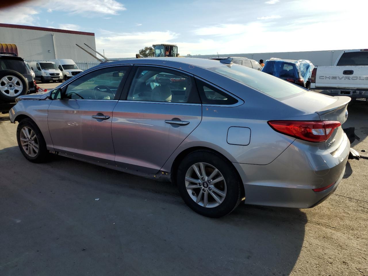 2017 Hyundai Sonata - Image 2