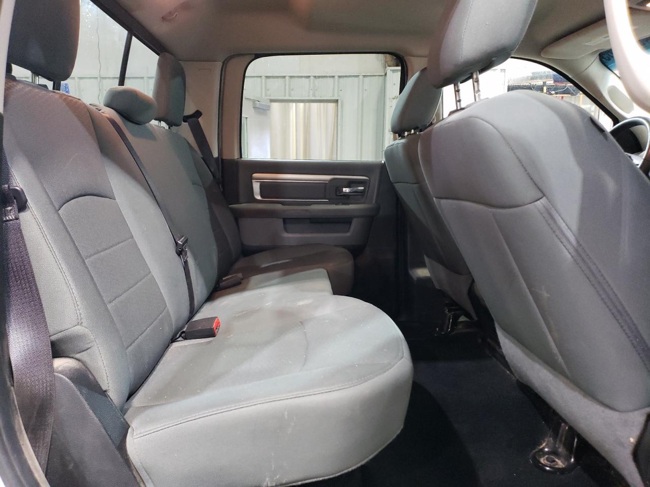 2014 RAM 1500 - Image 10