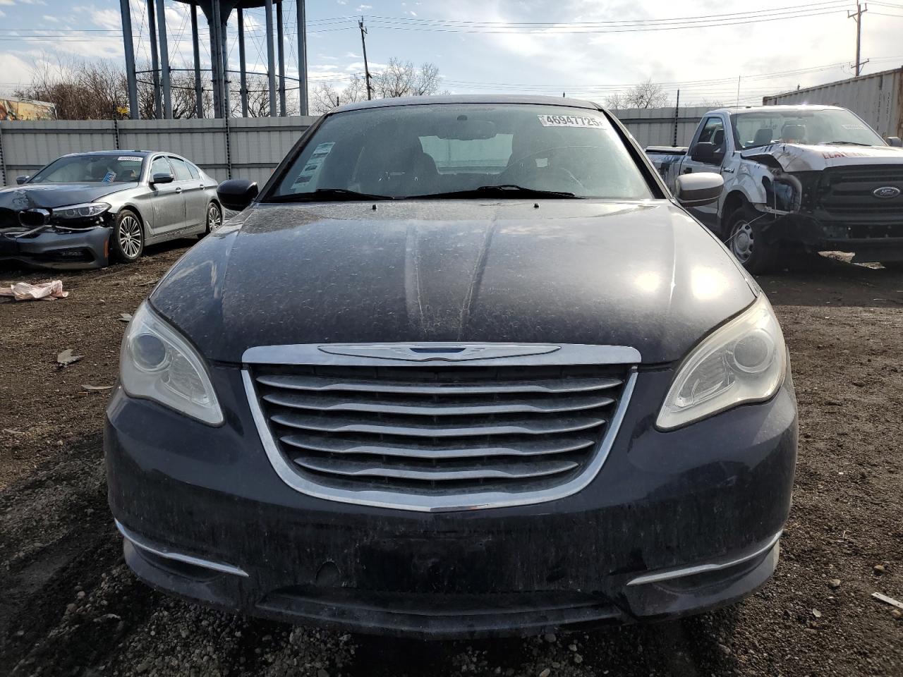 2012 Chrysler 200 - Image 5