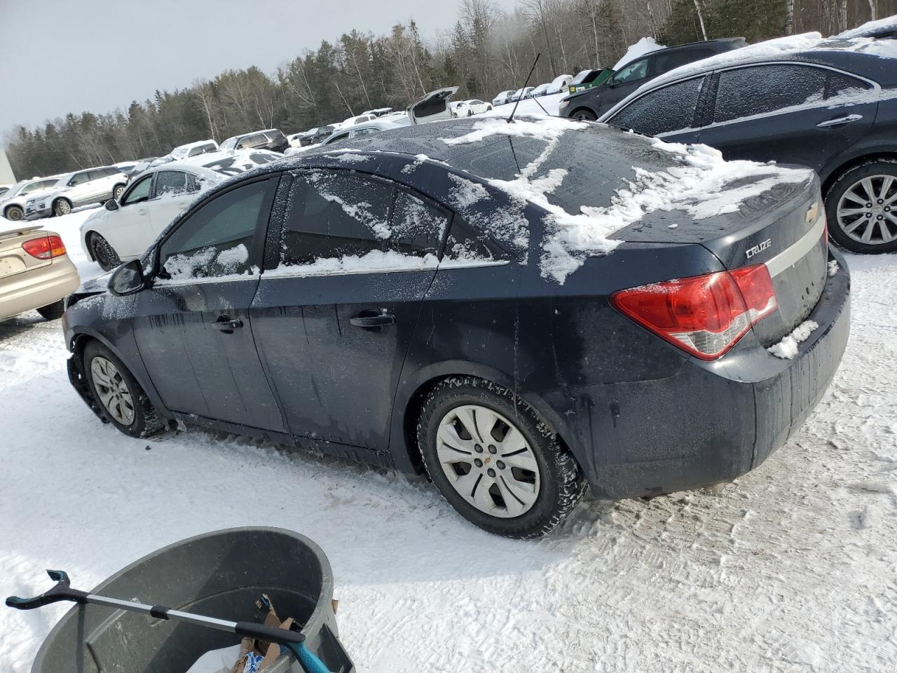 2015 Chevrolet Cruze - Image 2
