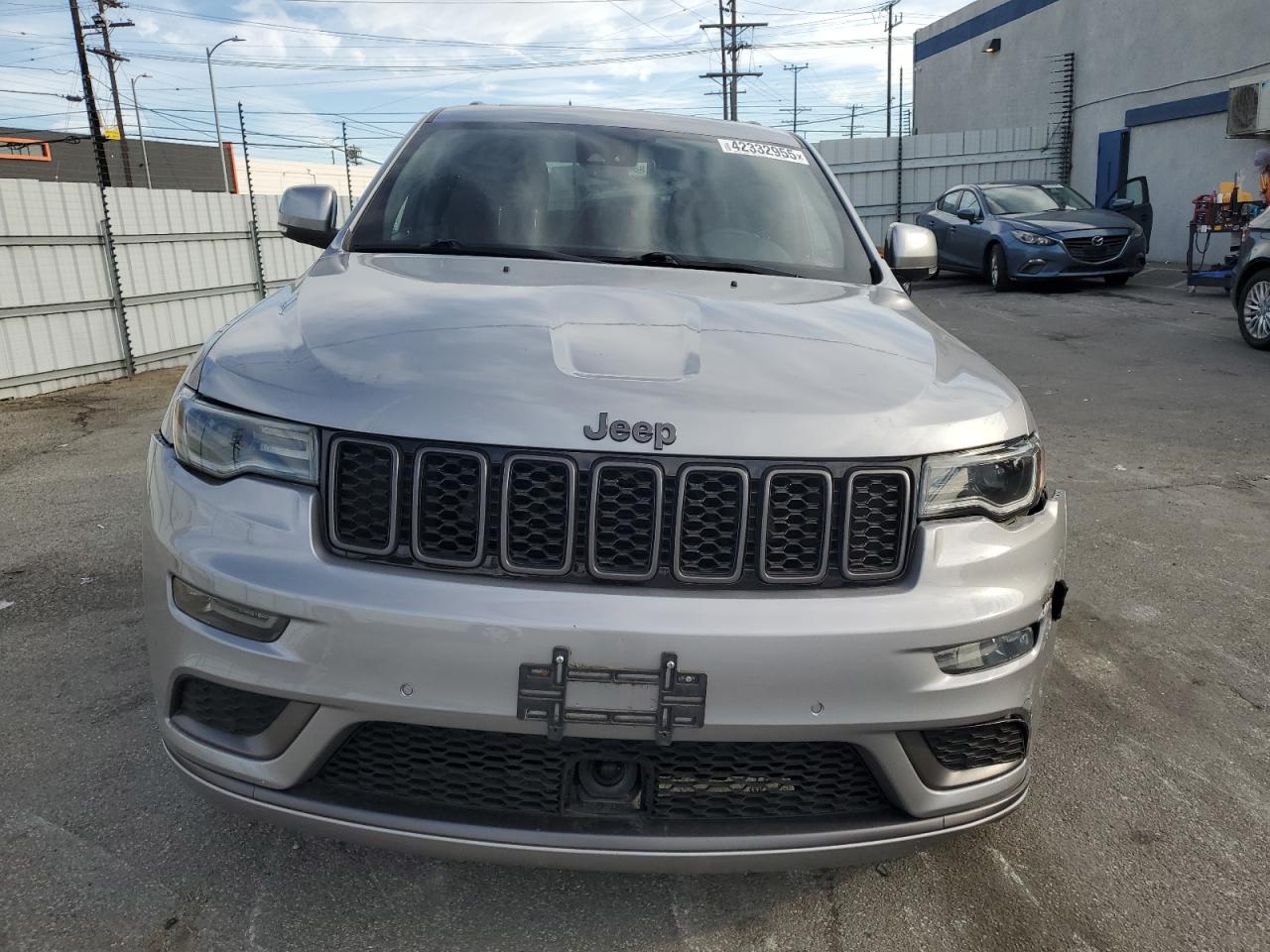 2020 Jeep Grand Cherokee - Image 5
