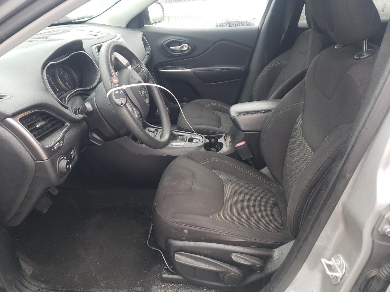 2019 Jeep Grand Cherokee - Image 7