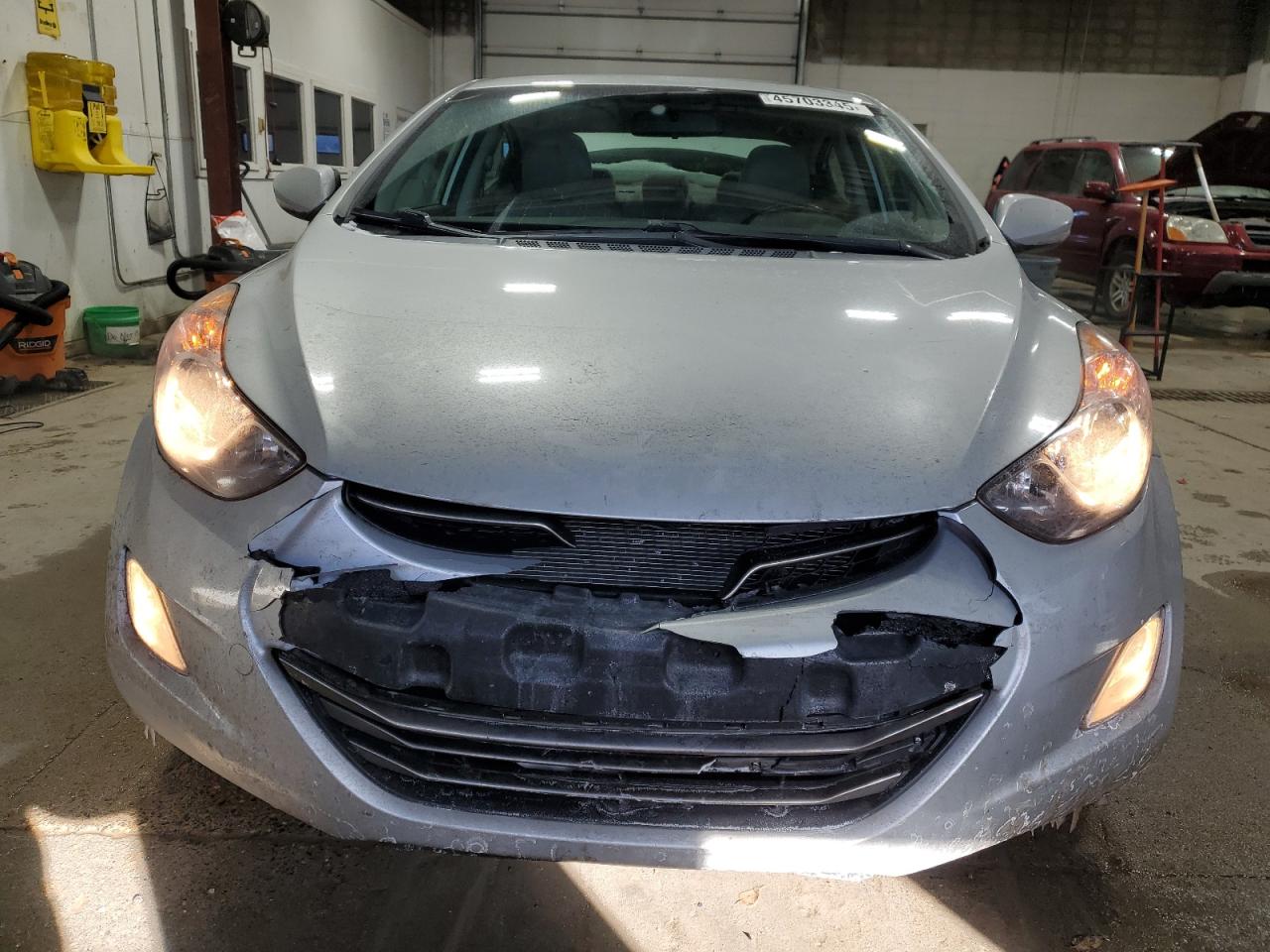 2012 Hyundai Elantra - Image 5