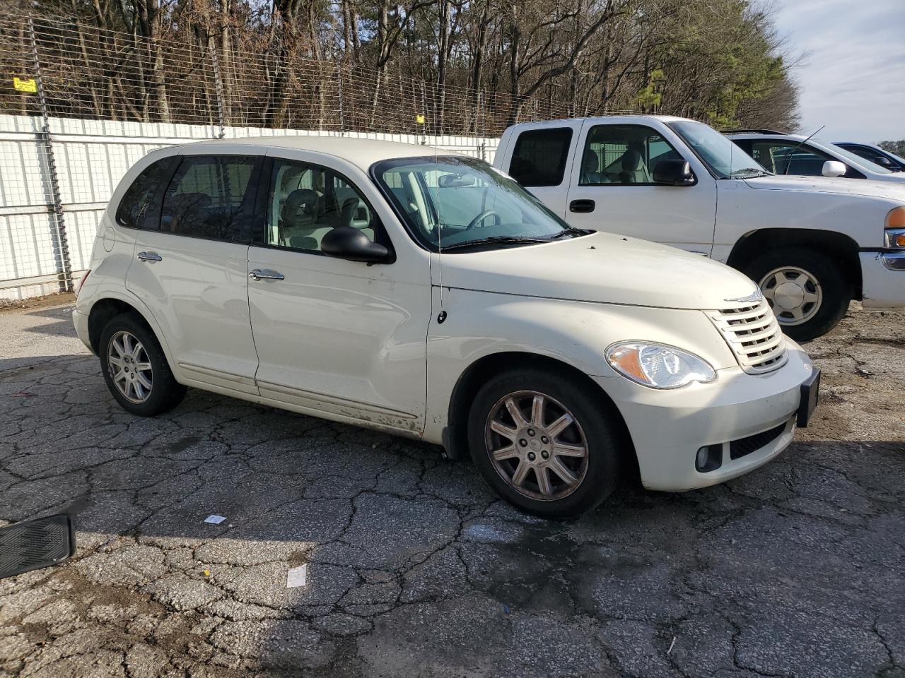 2008 Chrysler PT Cruiser - Image 4