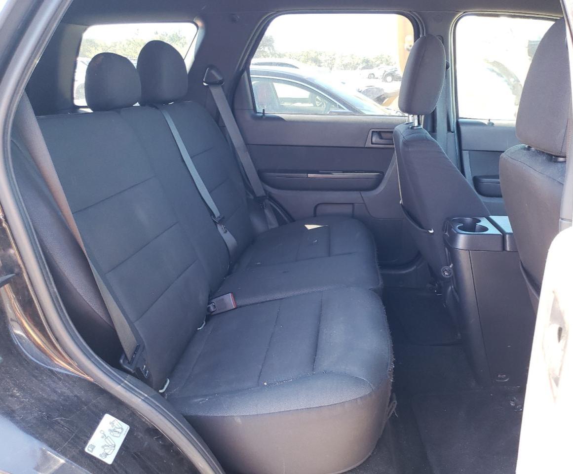 2012 Ford Escape - Image 11