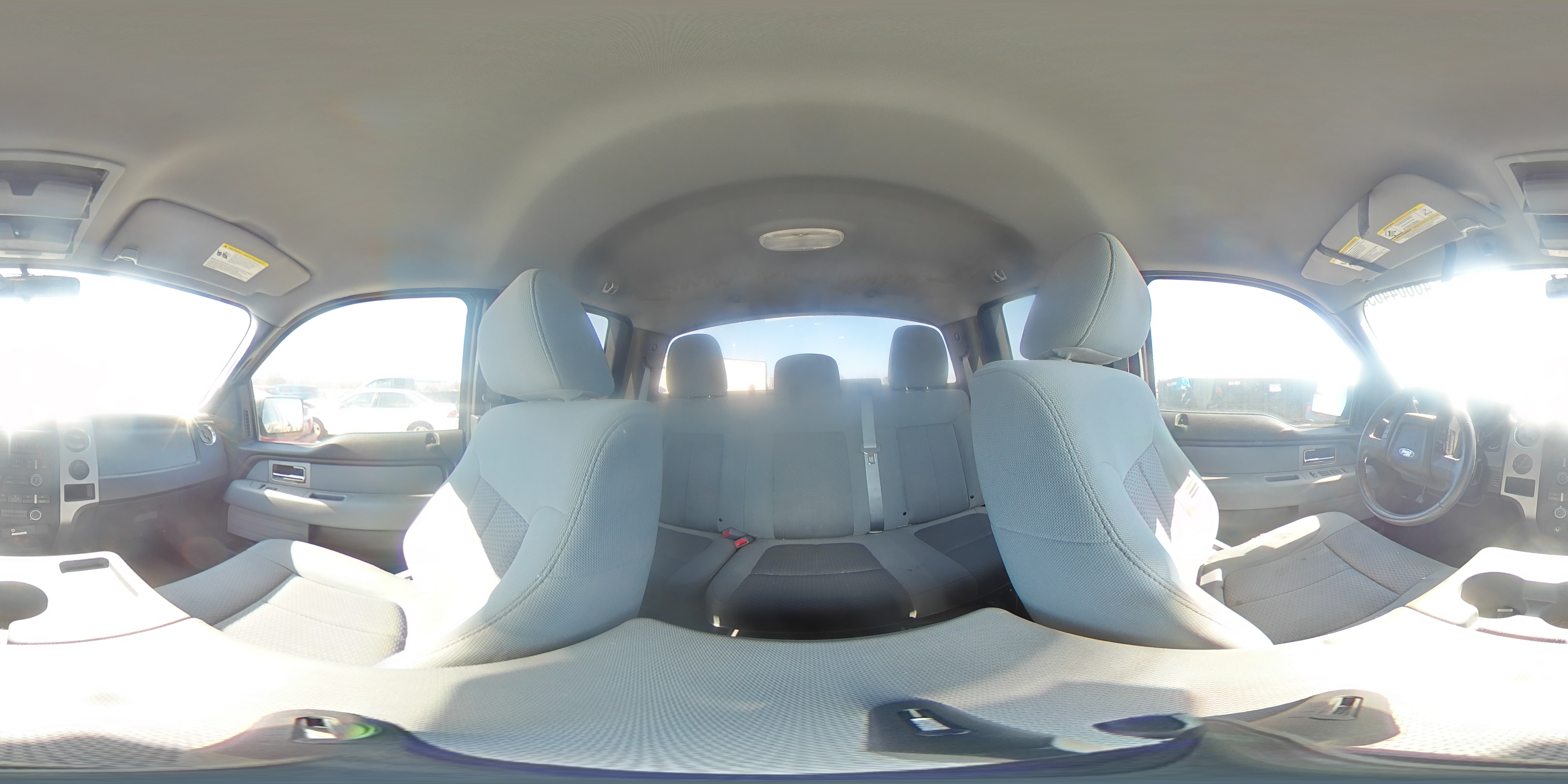 2011 Ford F-150 - Image 13