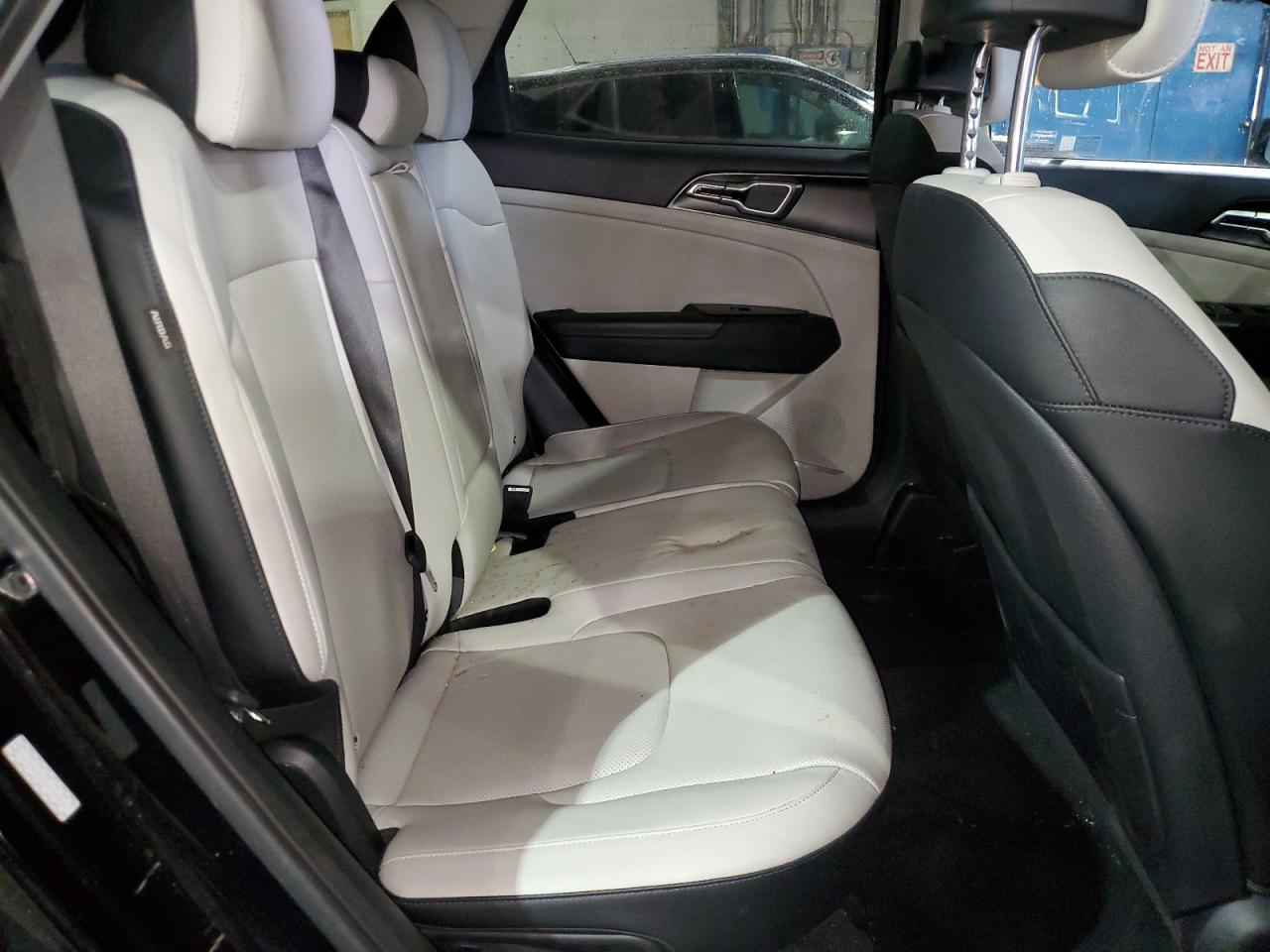 2024 Kia Sportage - Image 11