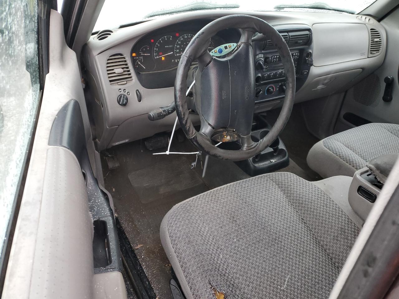 1999 Ford Ranger - Image 8