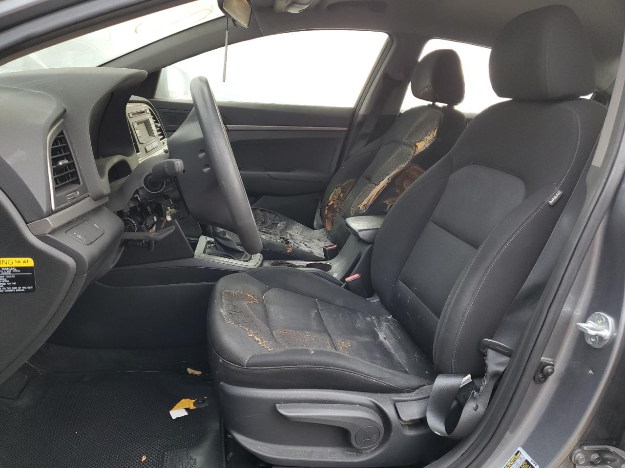 2018 Hyundai Elantra - Image 7