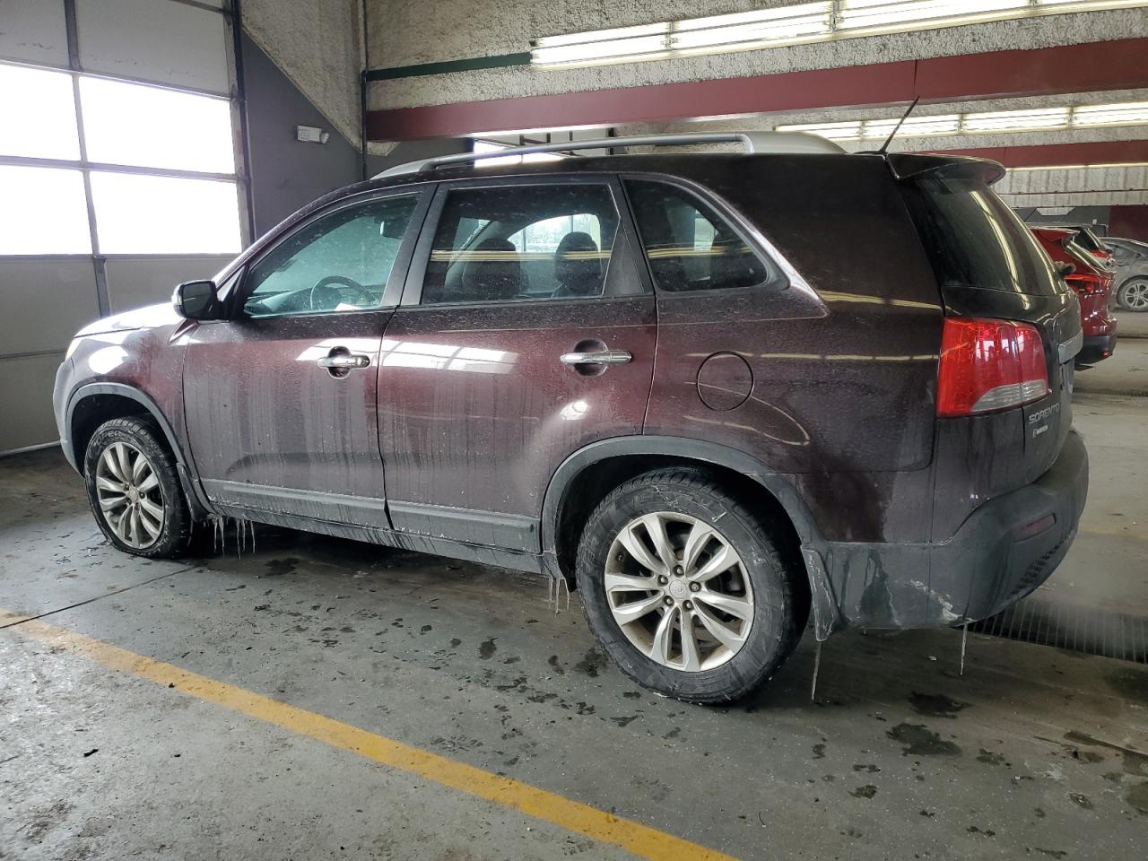 2011 Kia Sorento - Image 2