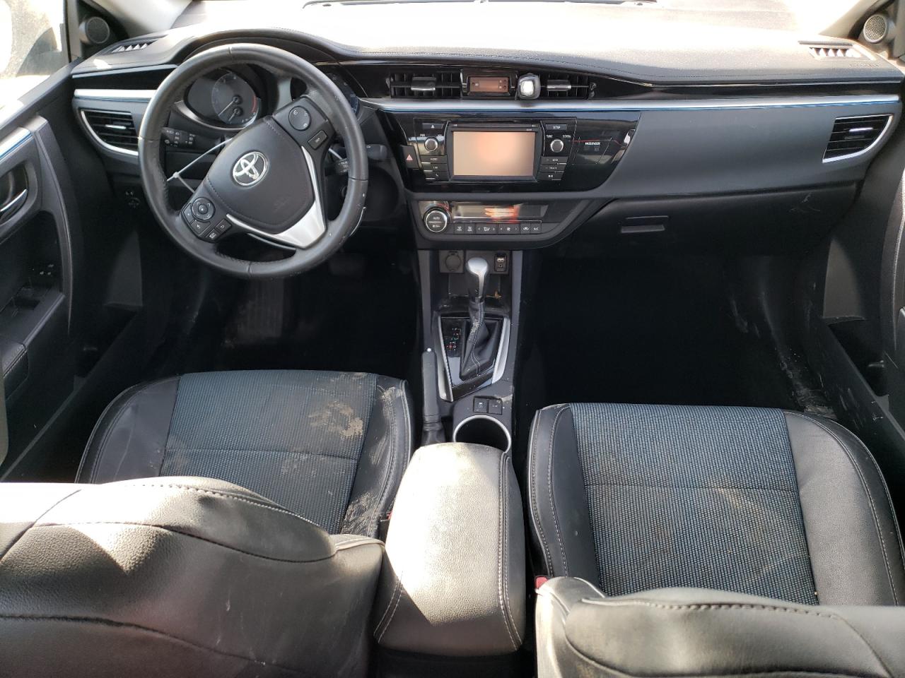 2015 Toyota Corolla - Image 8