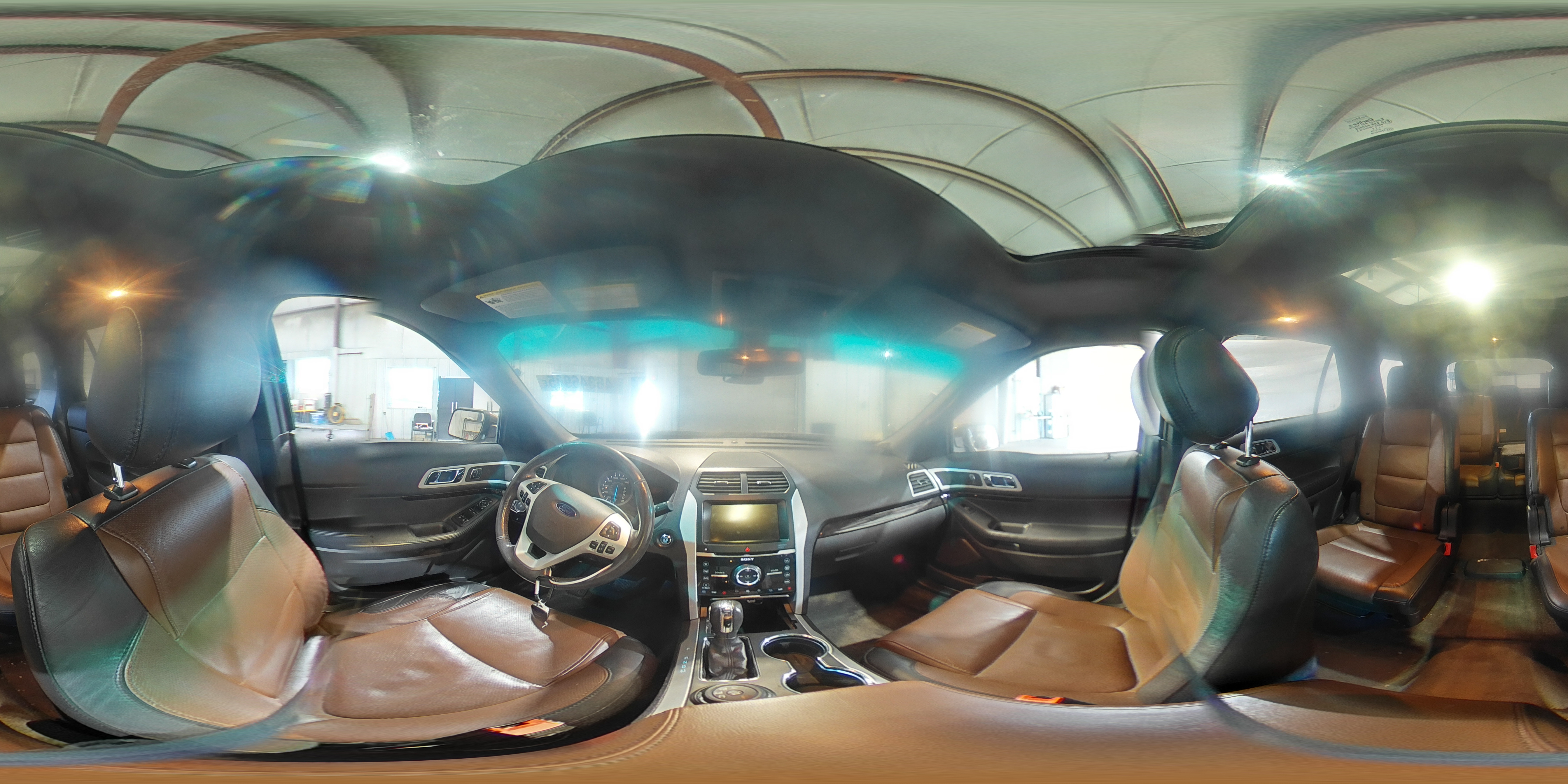 2015 Ford Explorer - Image 14