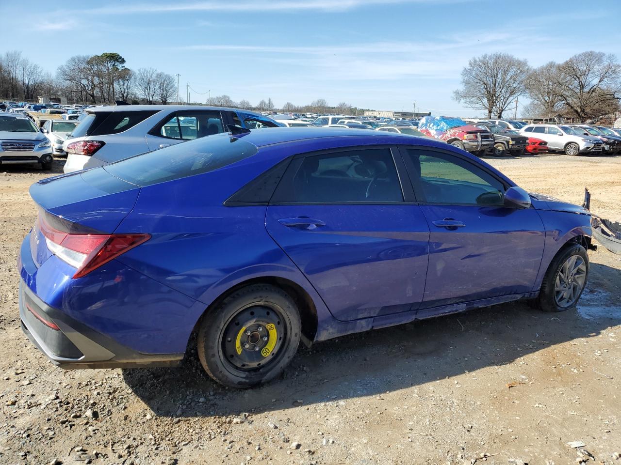 2024 Hyundai Elantra - Image 3