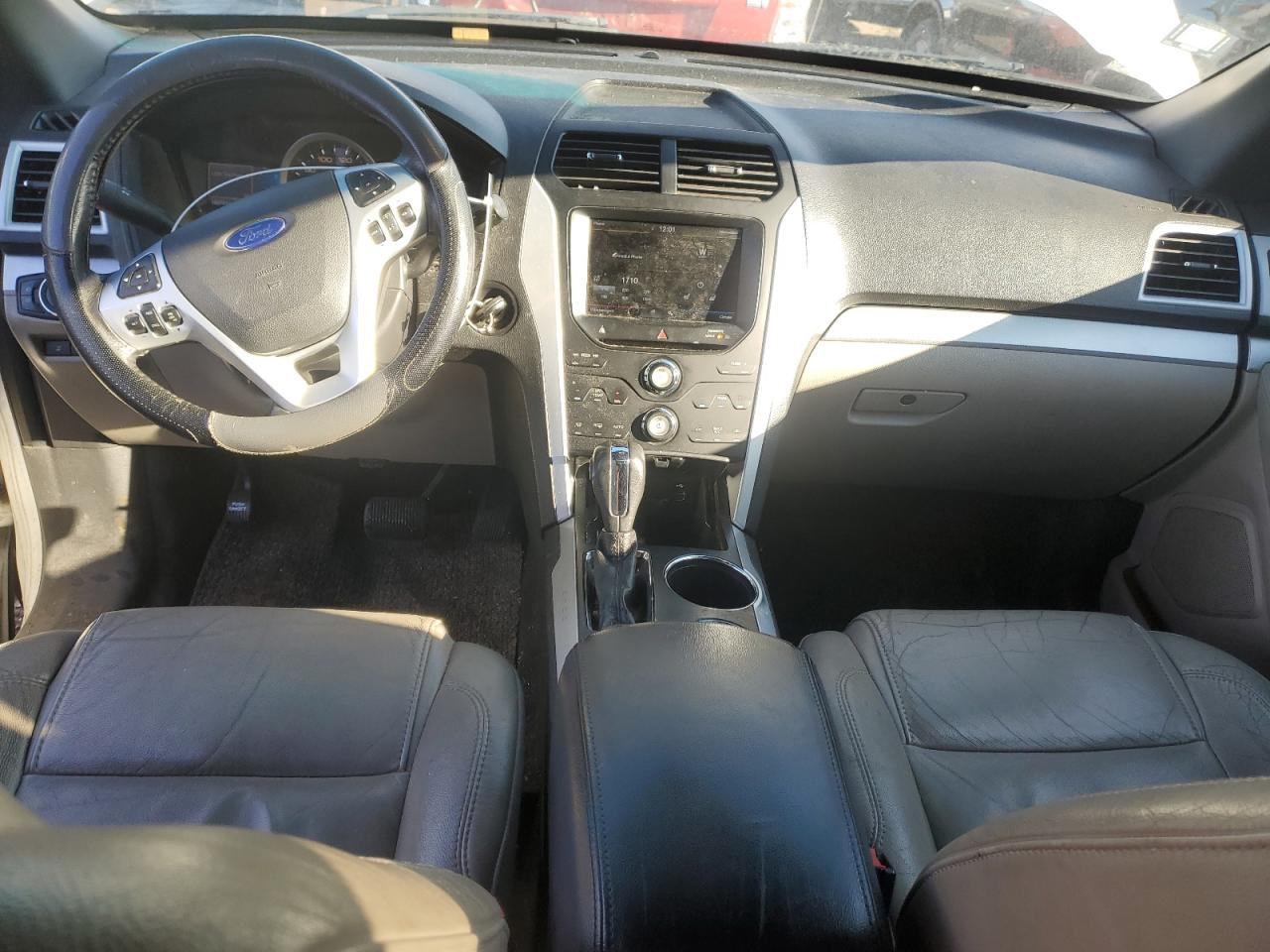 2011 Ford Explorer - Image 8