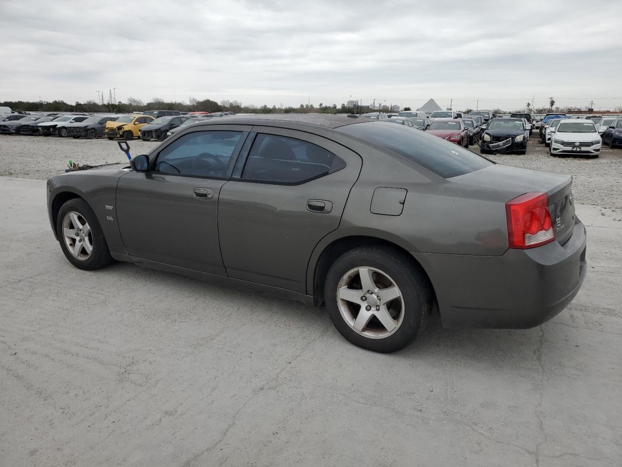 2009 Dodge Charger - Image 2