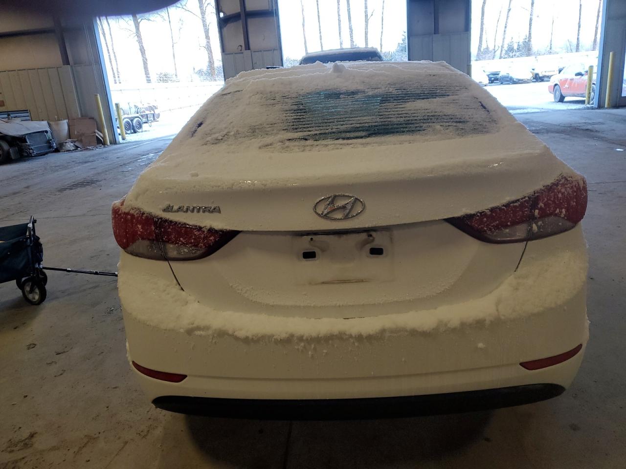 2015 Hyundai Elantra - Image 6