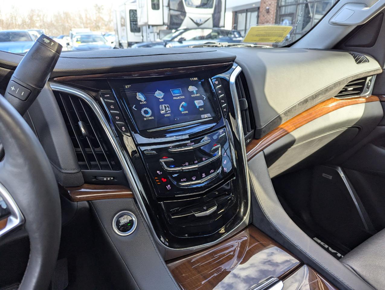 2017 Cadillac Escalade - Image 10
