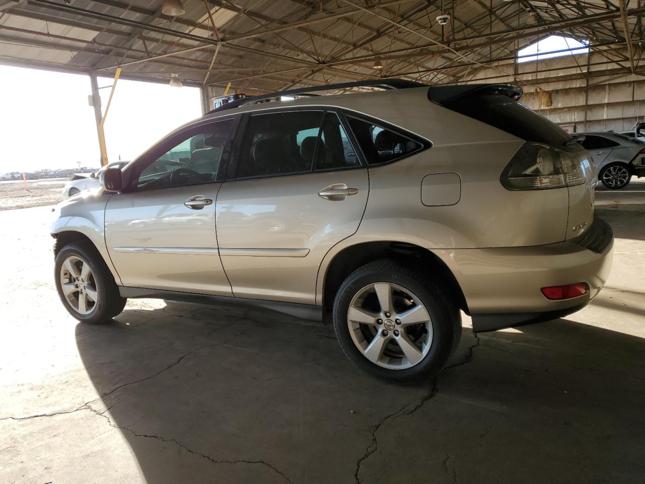 2006 Lexus RX - Image 2
