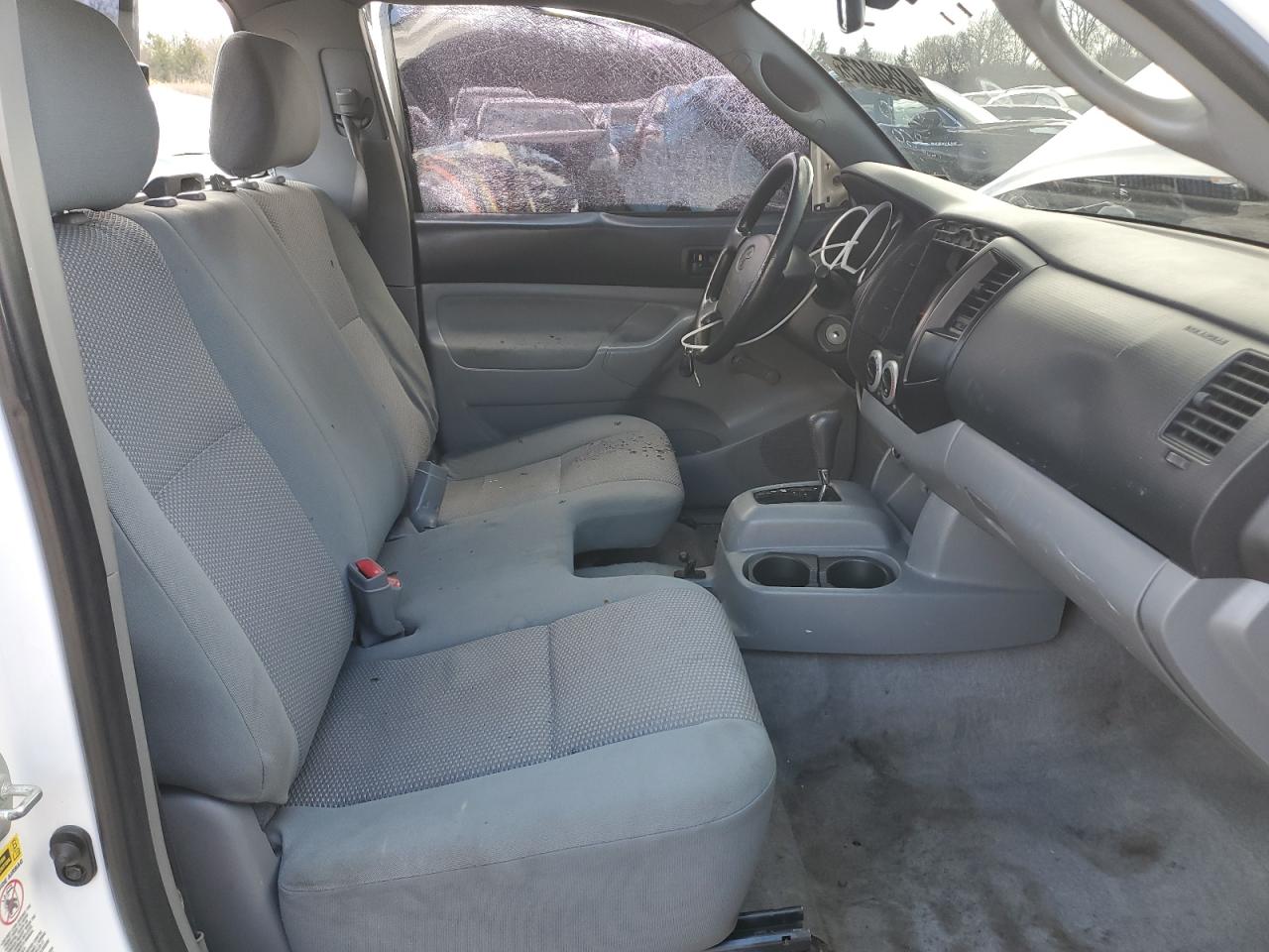 2009 Toyota Tacoma - Image 7