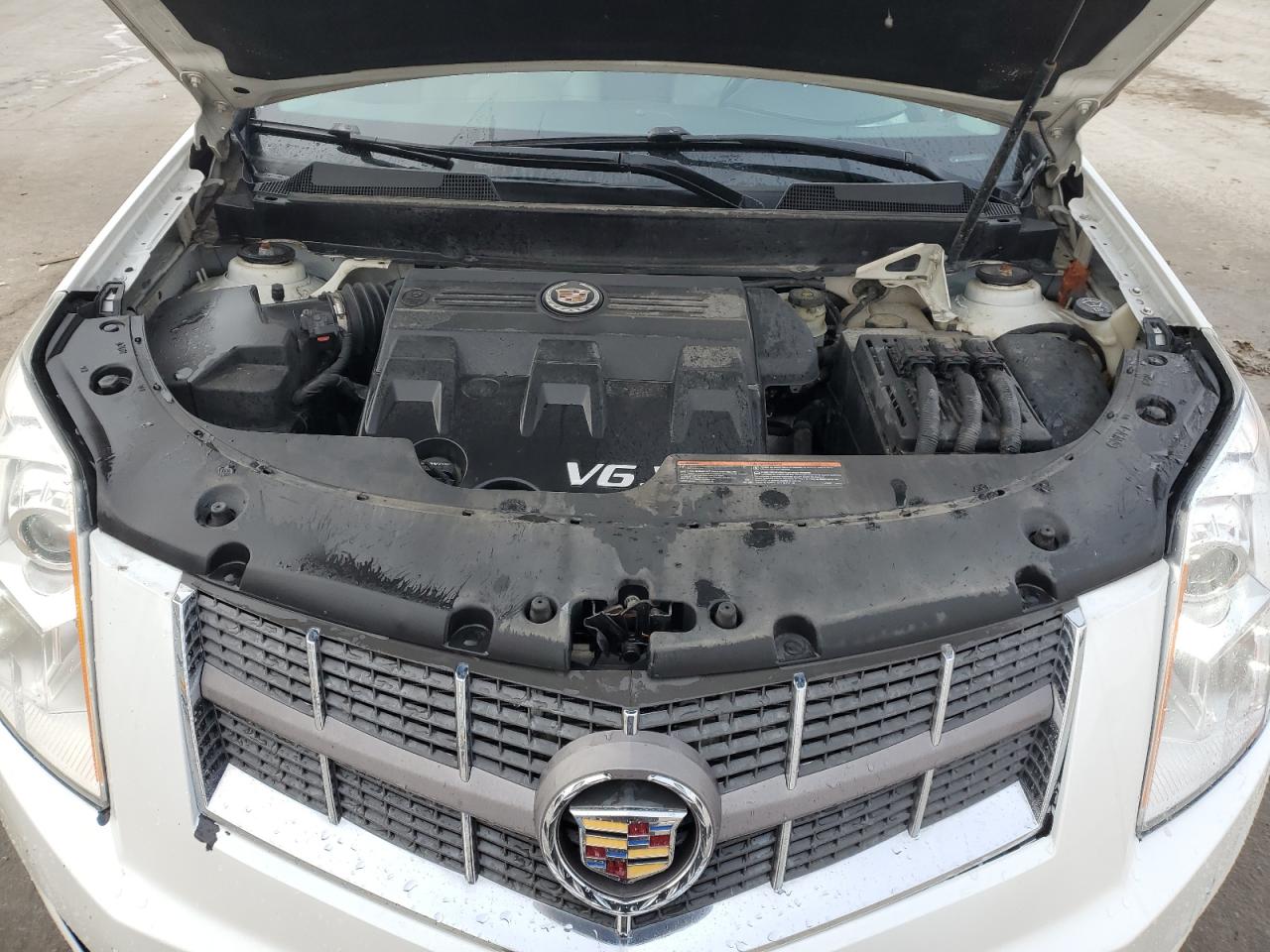 2015 Cadillac SRX - Image 12