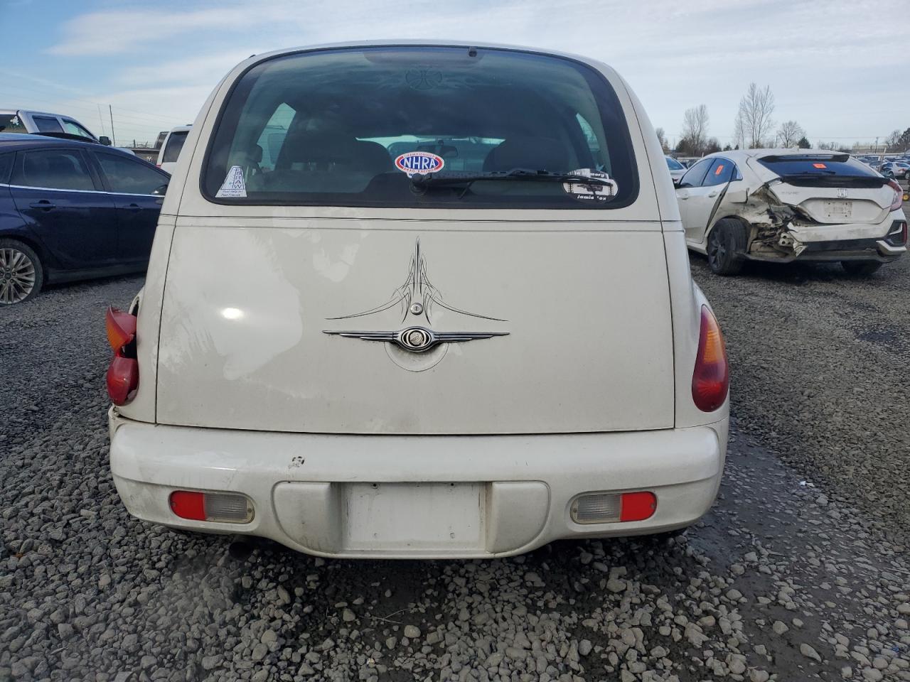 2003 Chrysler PT Cruiser - Image 6