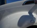 2015 Kenworth T680 Semi Truck იყიდება San Antonio-ში, TX - Minor Dent/Scratches