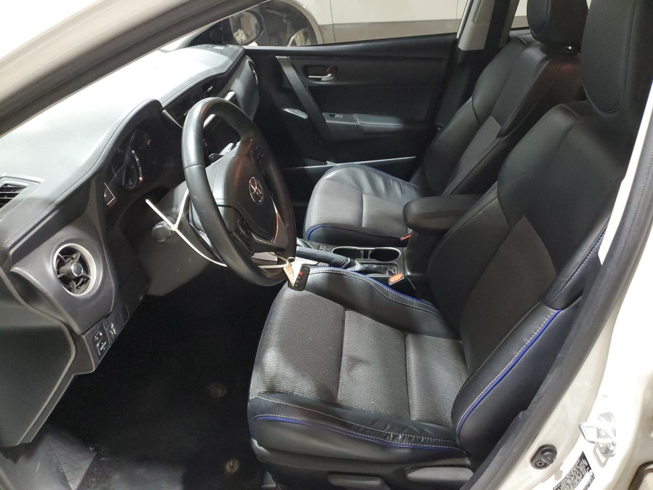 2017 Toyota Corolla - Image 7