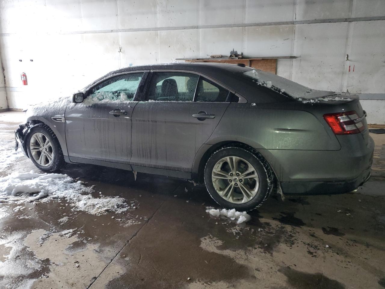 2013 Ford Taurus - Image 2