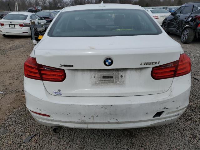 BMW 3 SERIES 2015 Белый