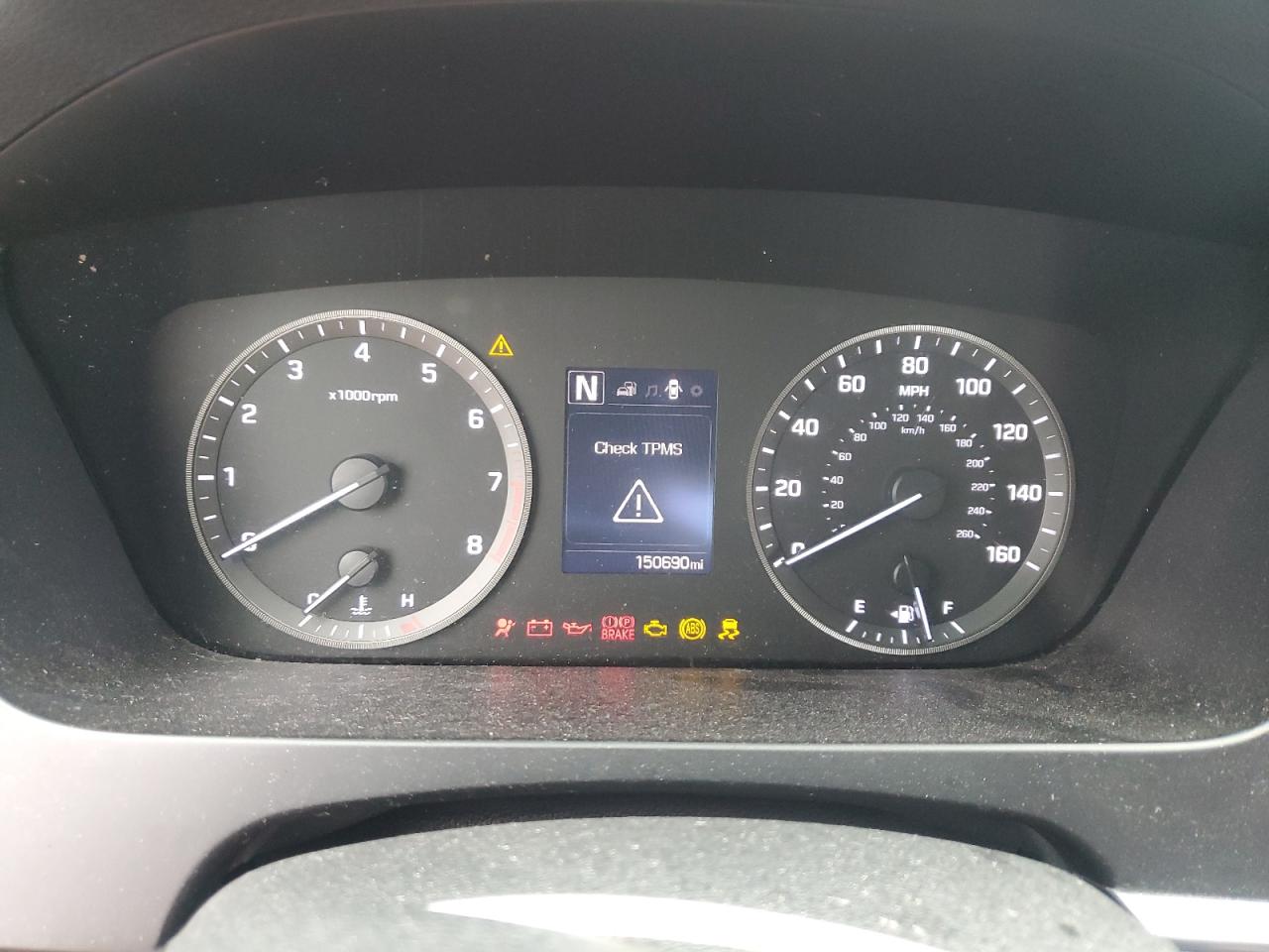 2016 Hyundai Sonata - Image 9