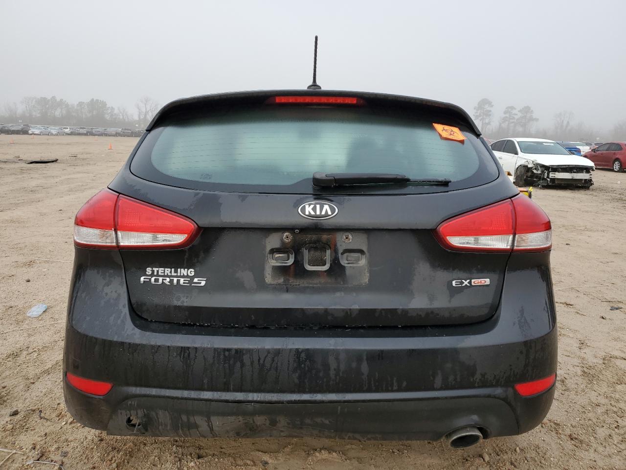 2016 Kia Forte - Image 6