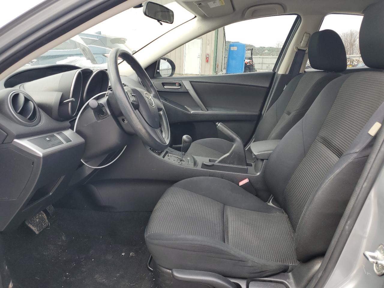 2013 Mazda 3 - Image 7