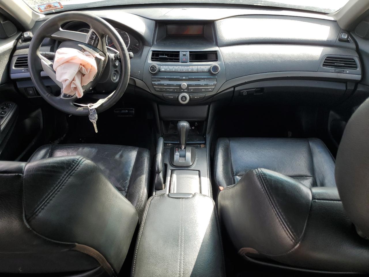 2010 Honda Accord - Image 9