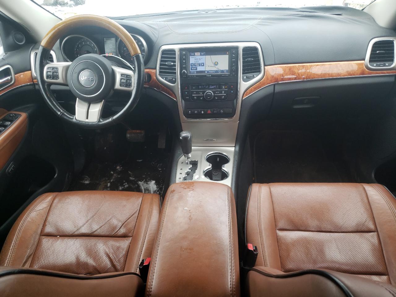 2012 Jeep Grand Cherokee - Image 8