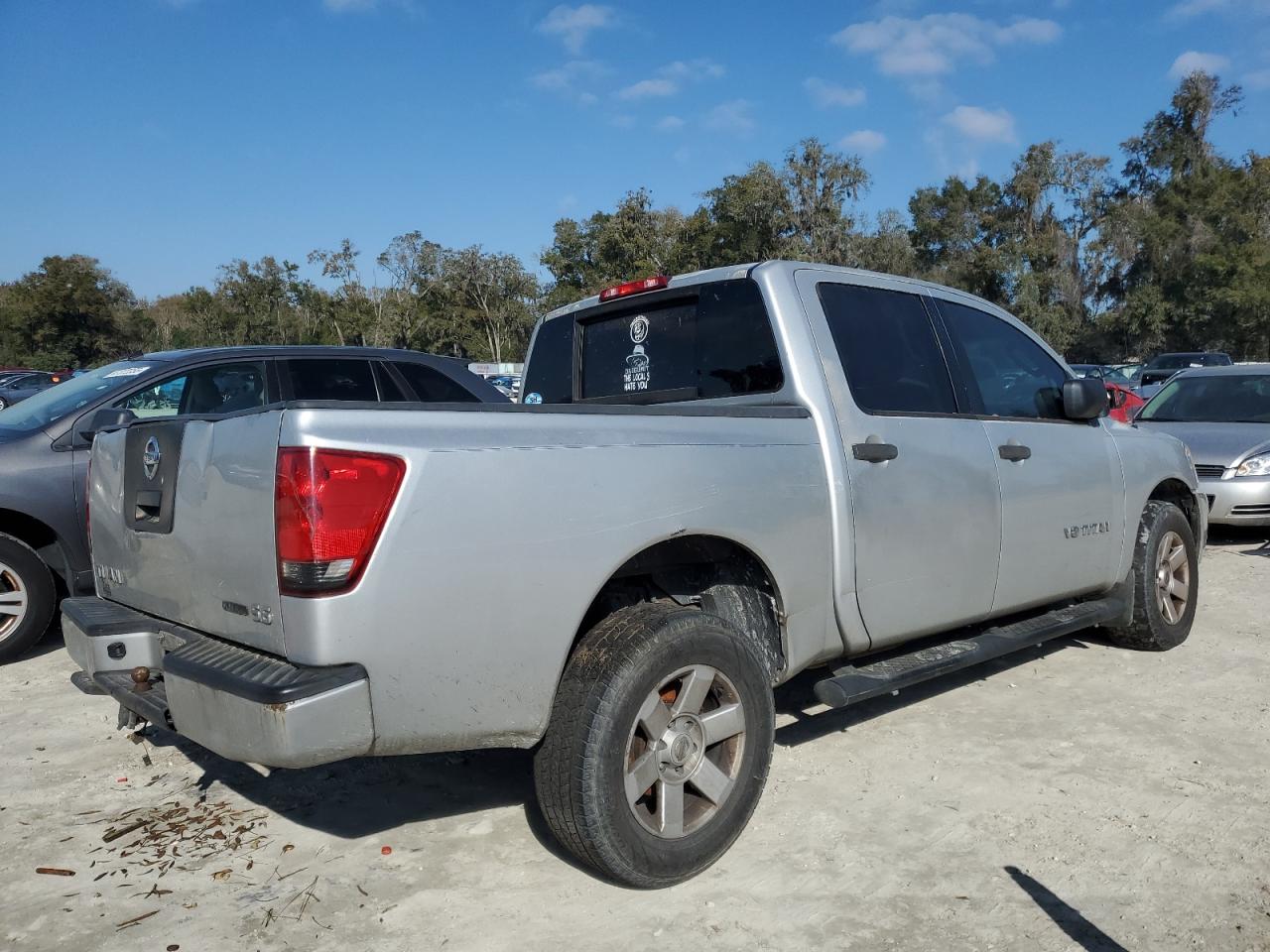 2009 Nissan Titan - Image 3