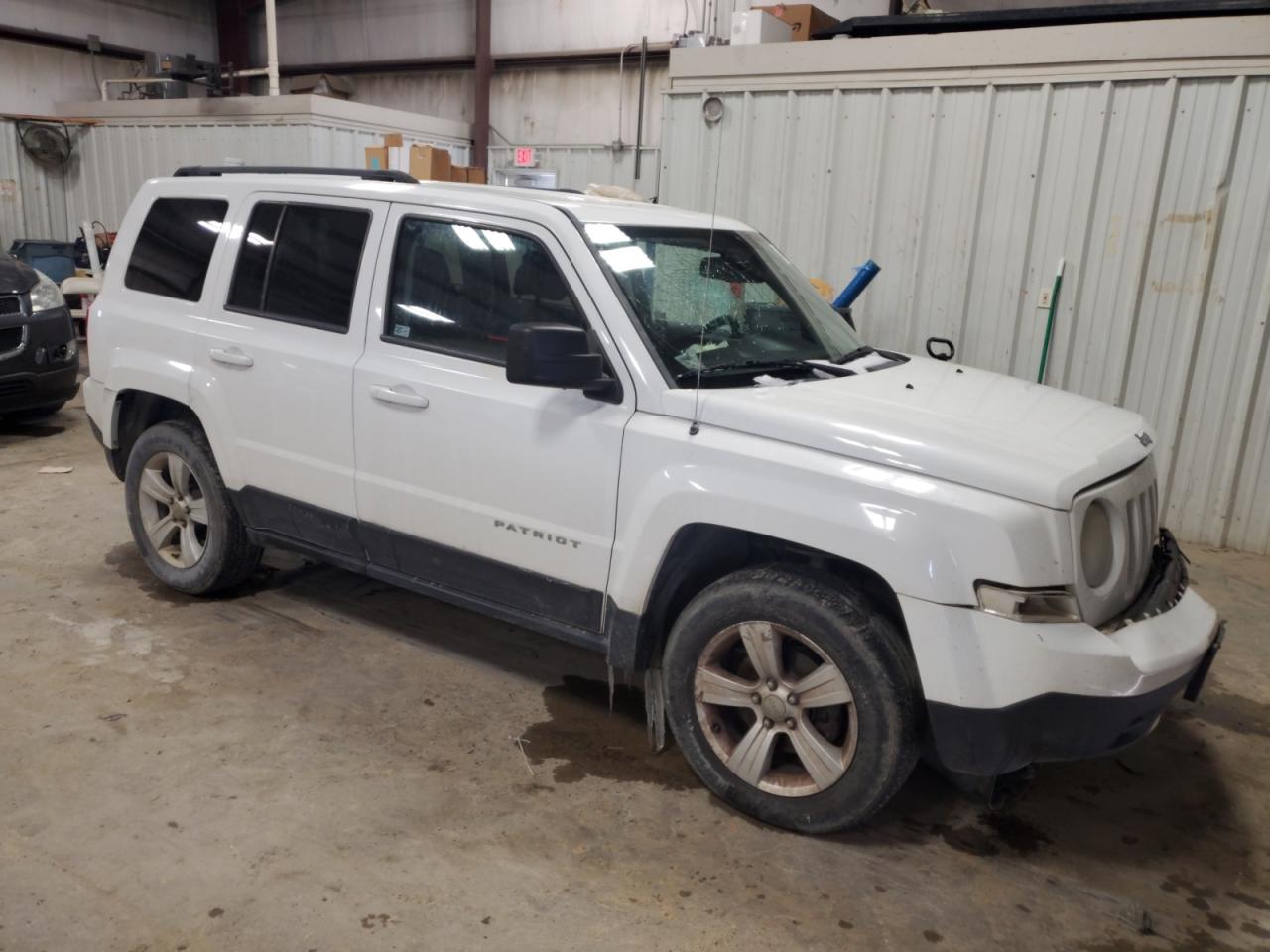 2013 Jeep Liberty (Patriot) - Image 4