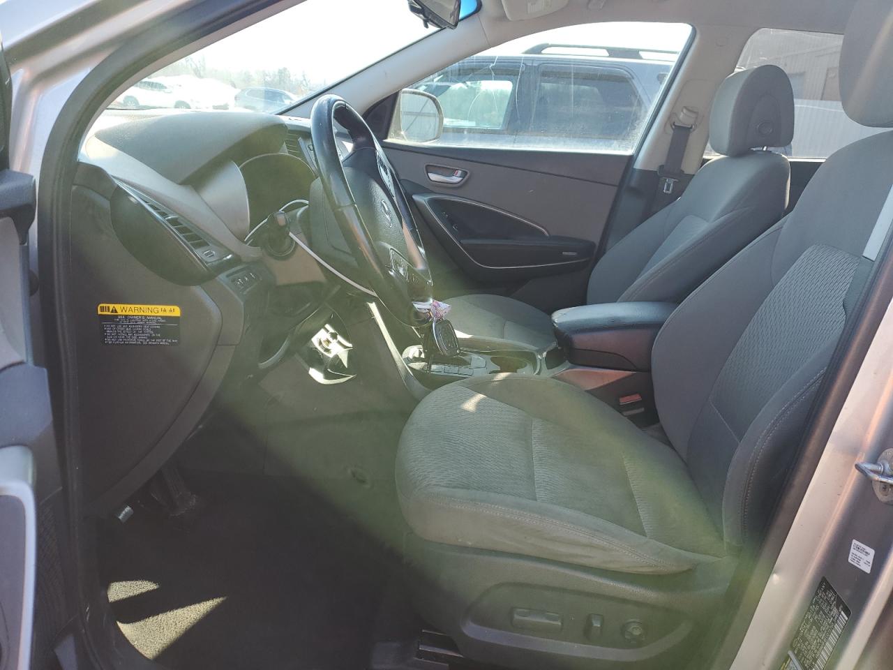 2014 Hyundai Santa Fe - Image 7