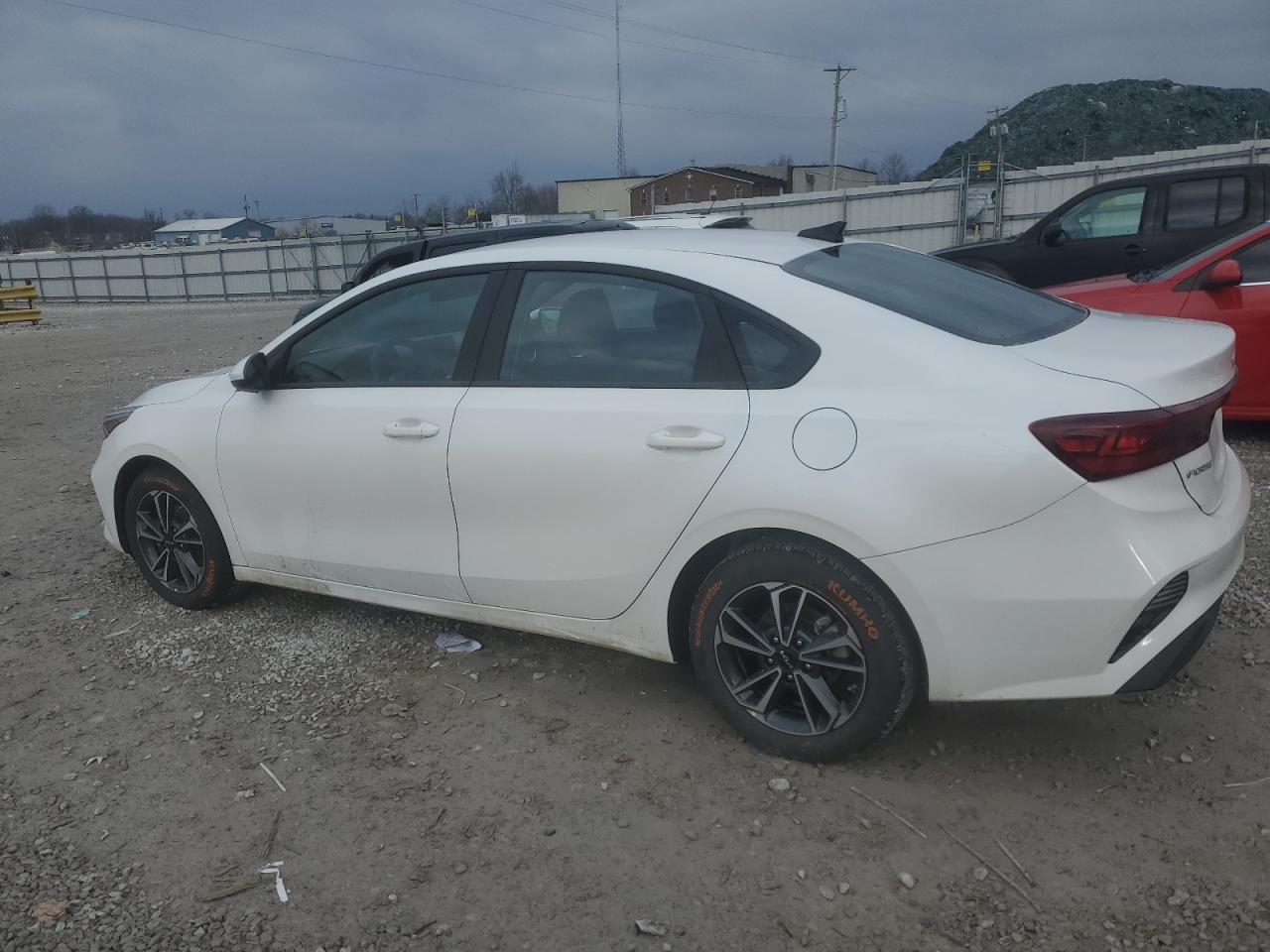 2024 Kia Forte - Image 2