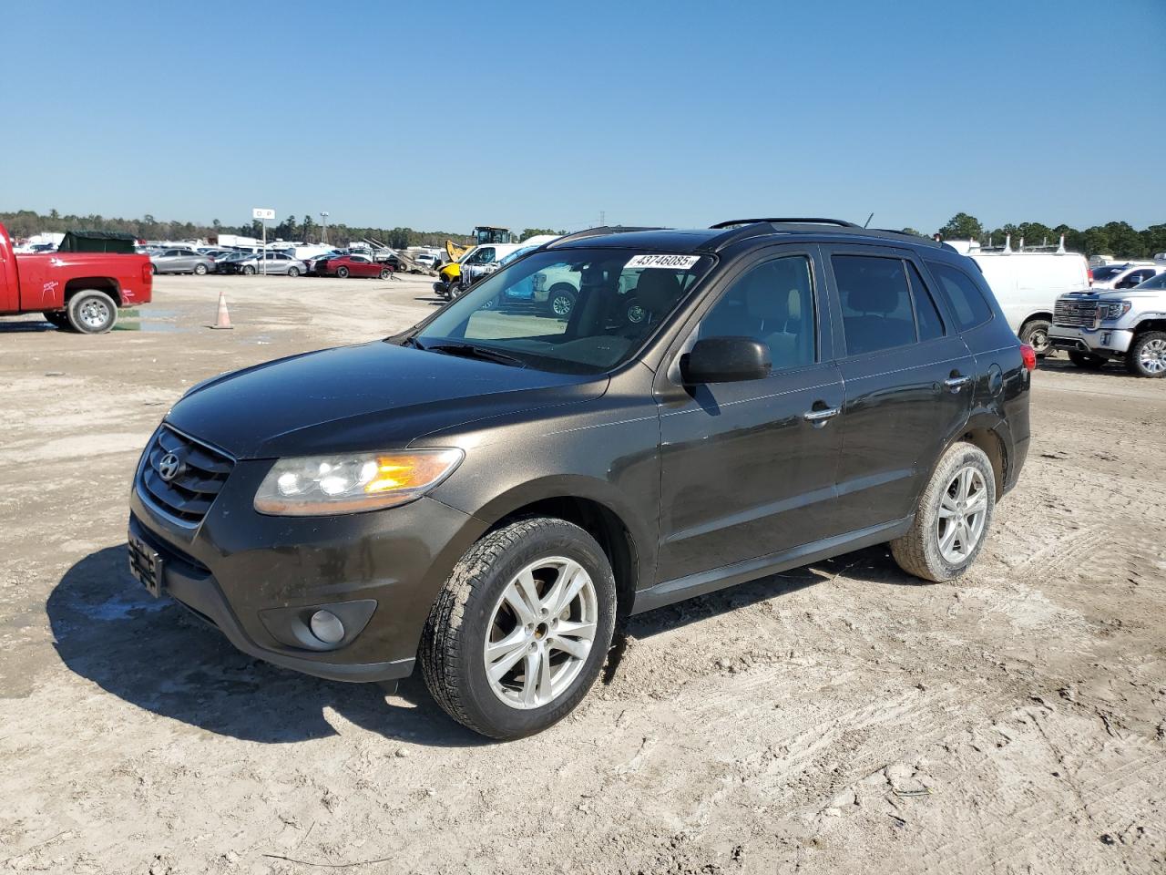 2011 Hyundai Santa Fe - Image 1