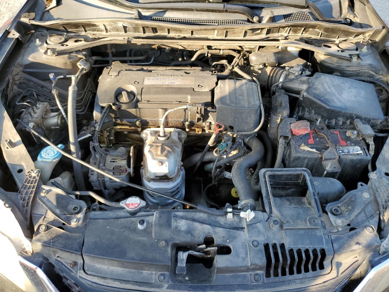 2015 Honda Accord - Image 12