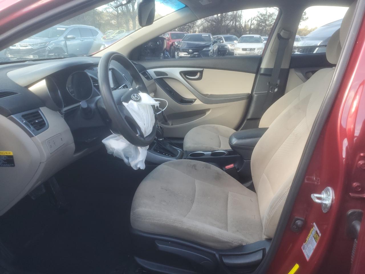 2016 Hyundai Elantra - Image 7