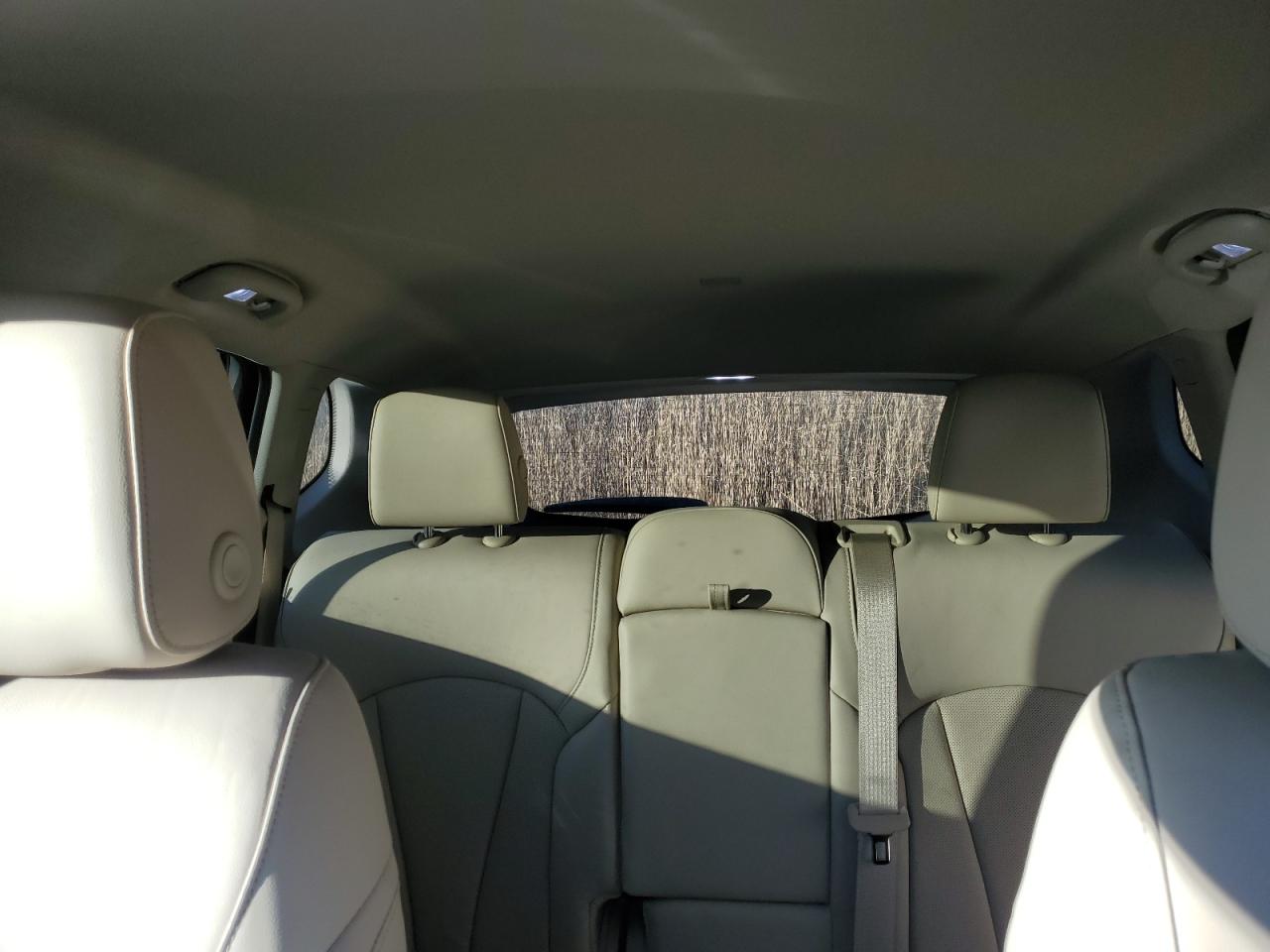 2019 Buick Envision - Image 10