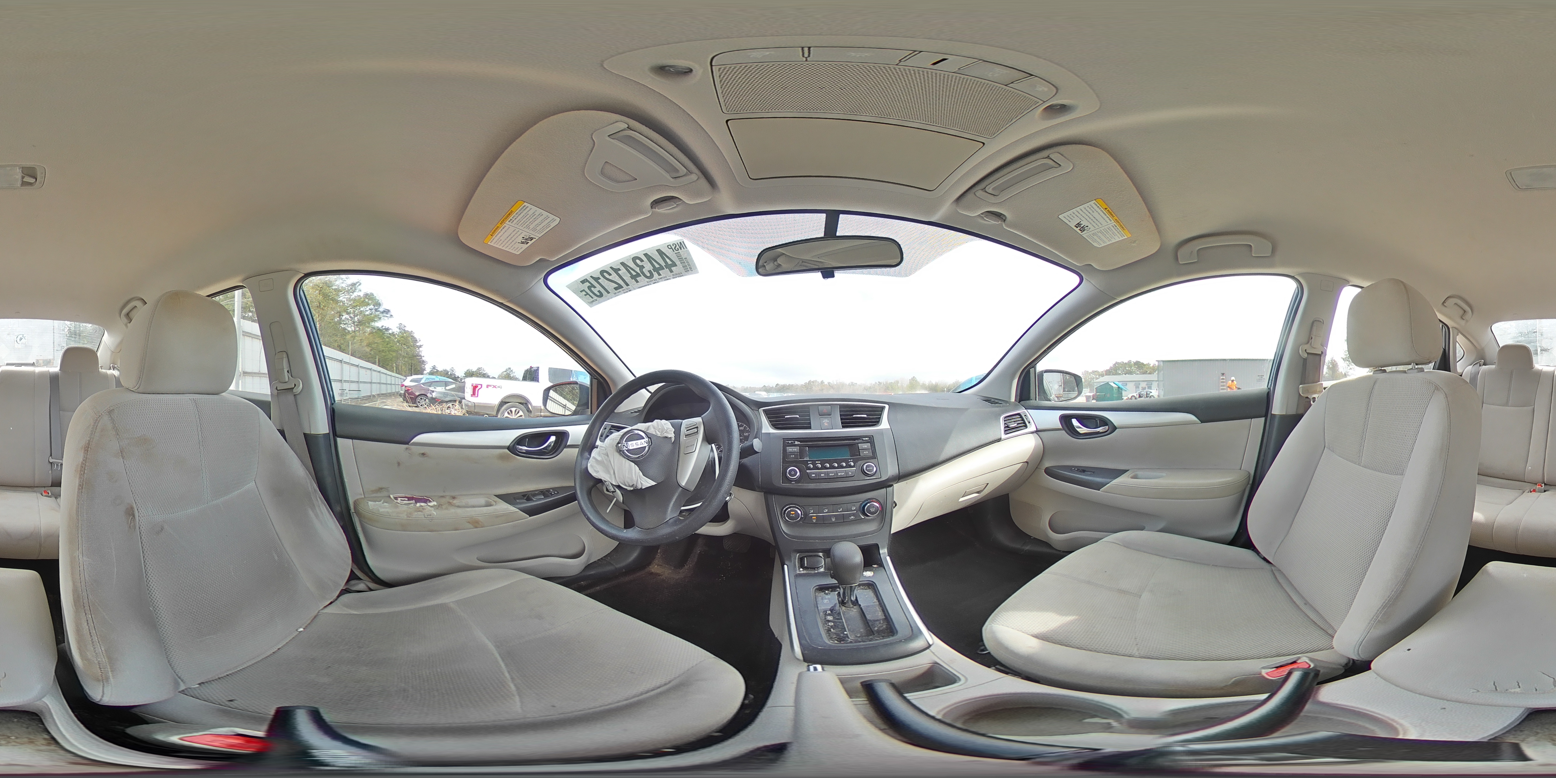 2016 Nissan Sentra - Image 13