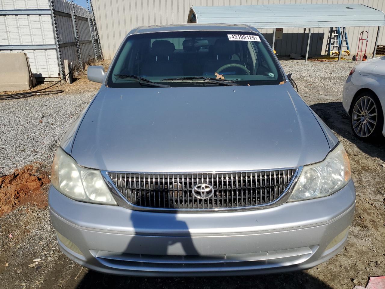 2002 Toyota Avalon - Image 5