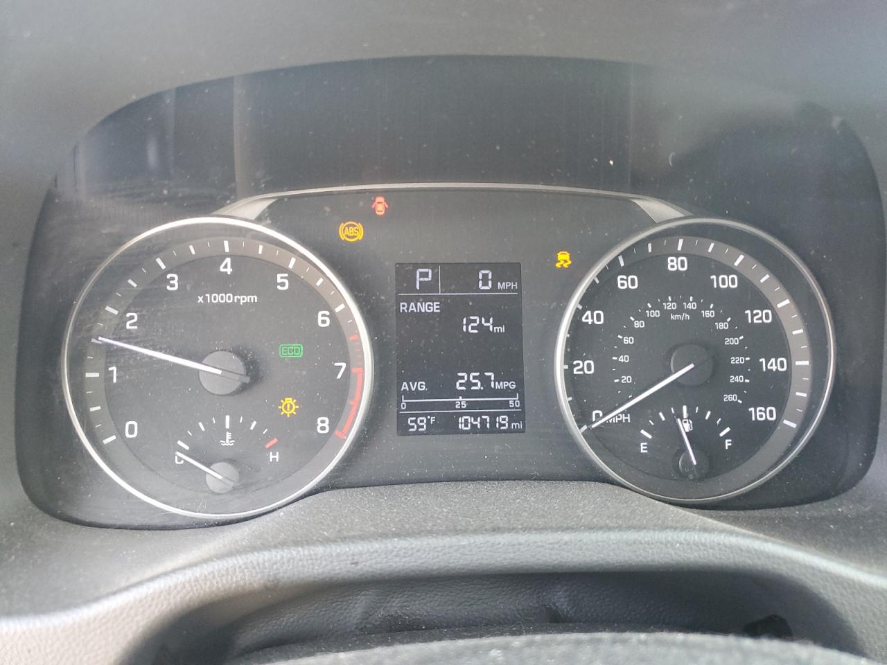 2017 Hyundai Elantra - Image 9
