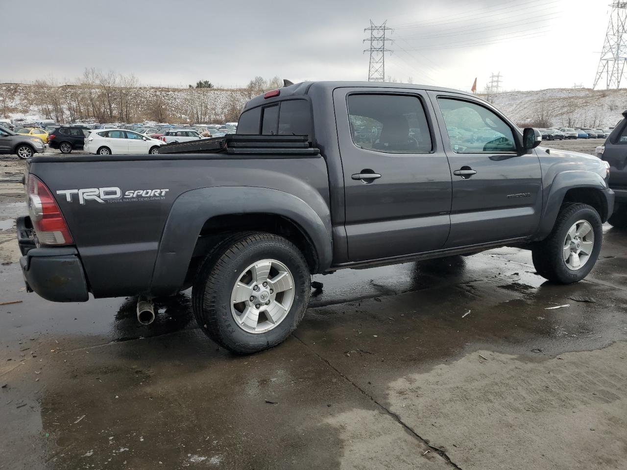 2015 Toyota Tacoma - Image 3