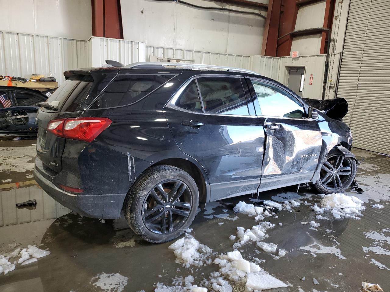 2020 Chevrolet Equinox - Image 3