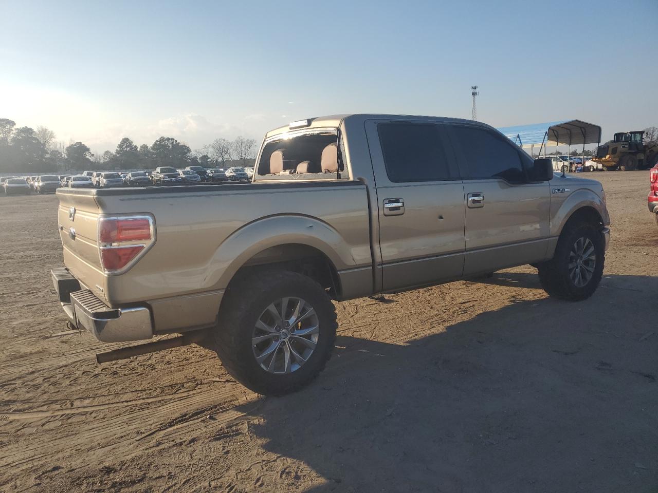 2013 Ford F-150 - Image 3