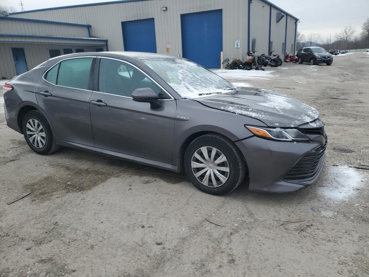 2020 Toyota Camry - Image 4